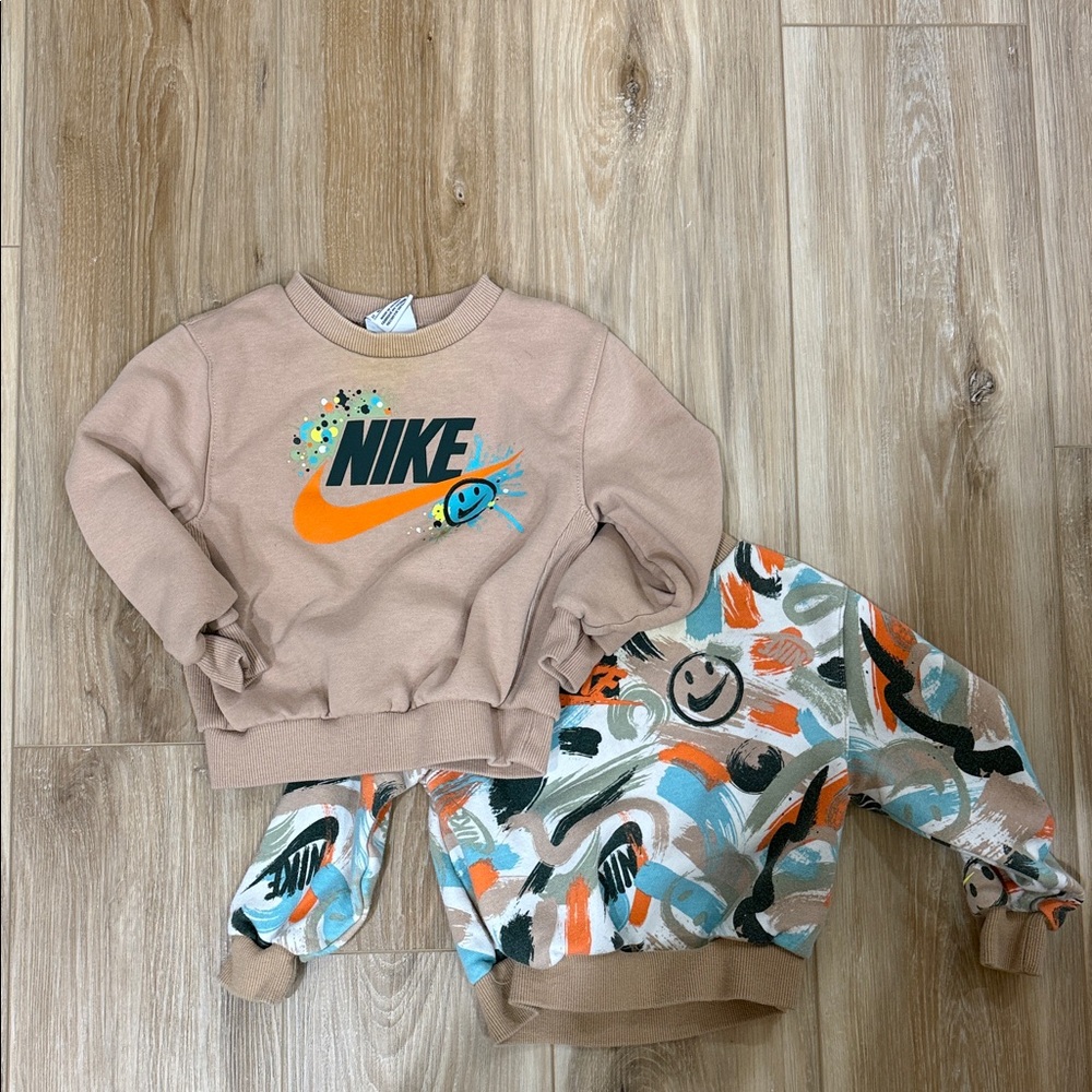 Nike Kids' Tan and Multicolor Sweatshirt Set